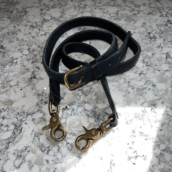 Coach Vintage Willis Crossbody Bag 9927 Navy Leather - Picture 16 of 16